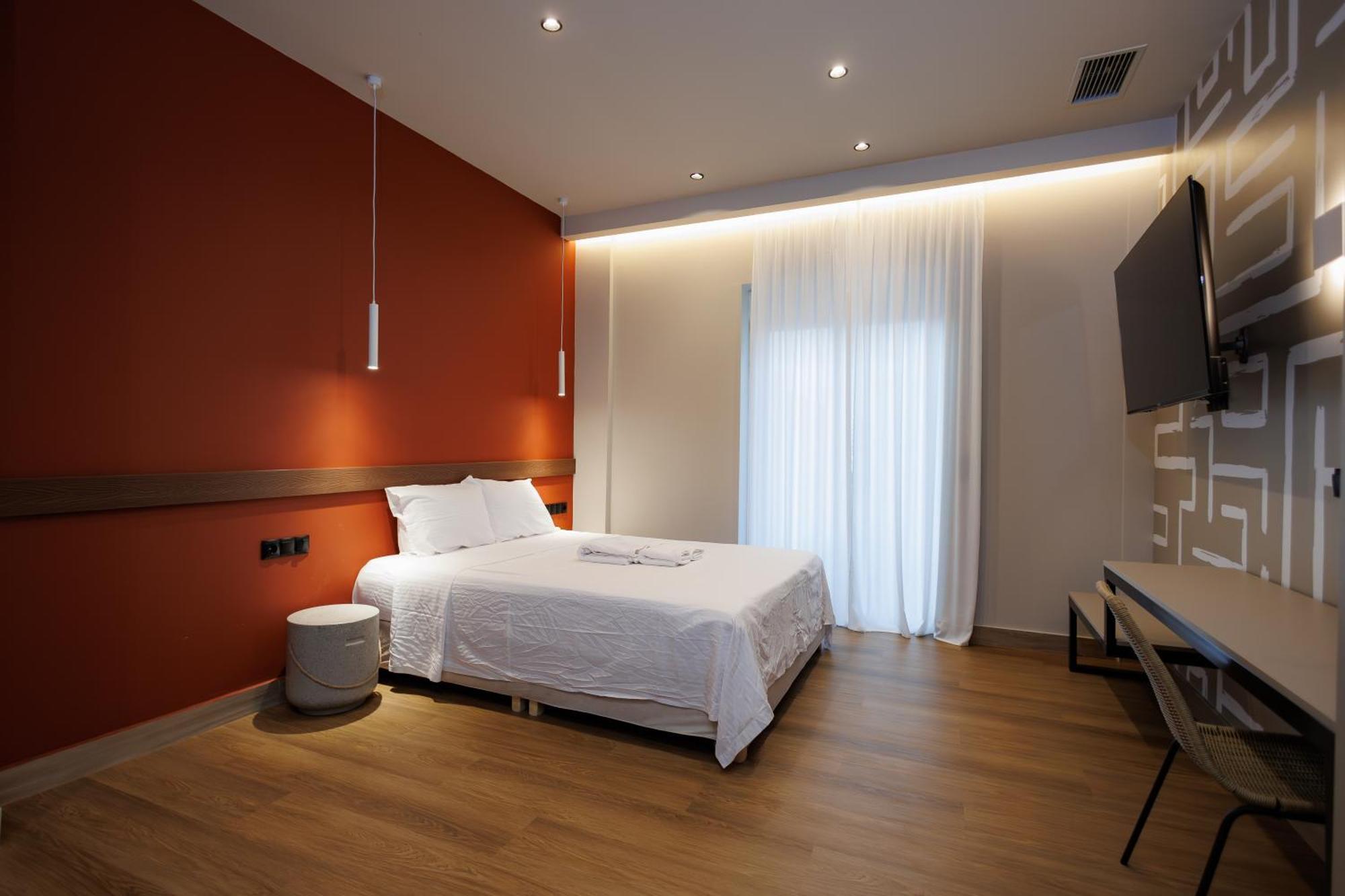 K2 Suites Kalamáta Buitenkant foto