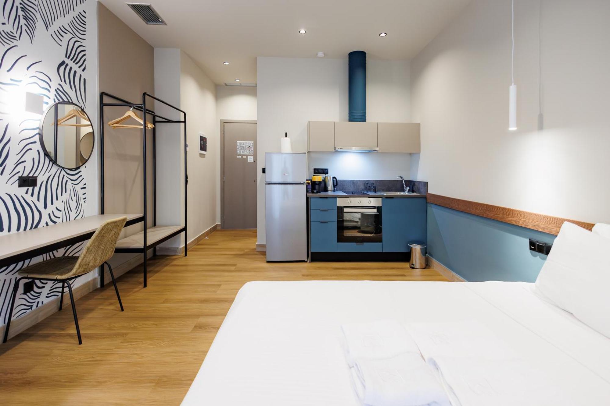 K2 Suites Kalamáta Buitenkant foto
