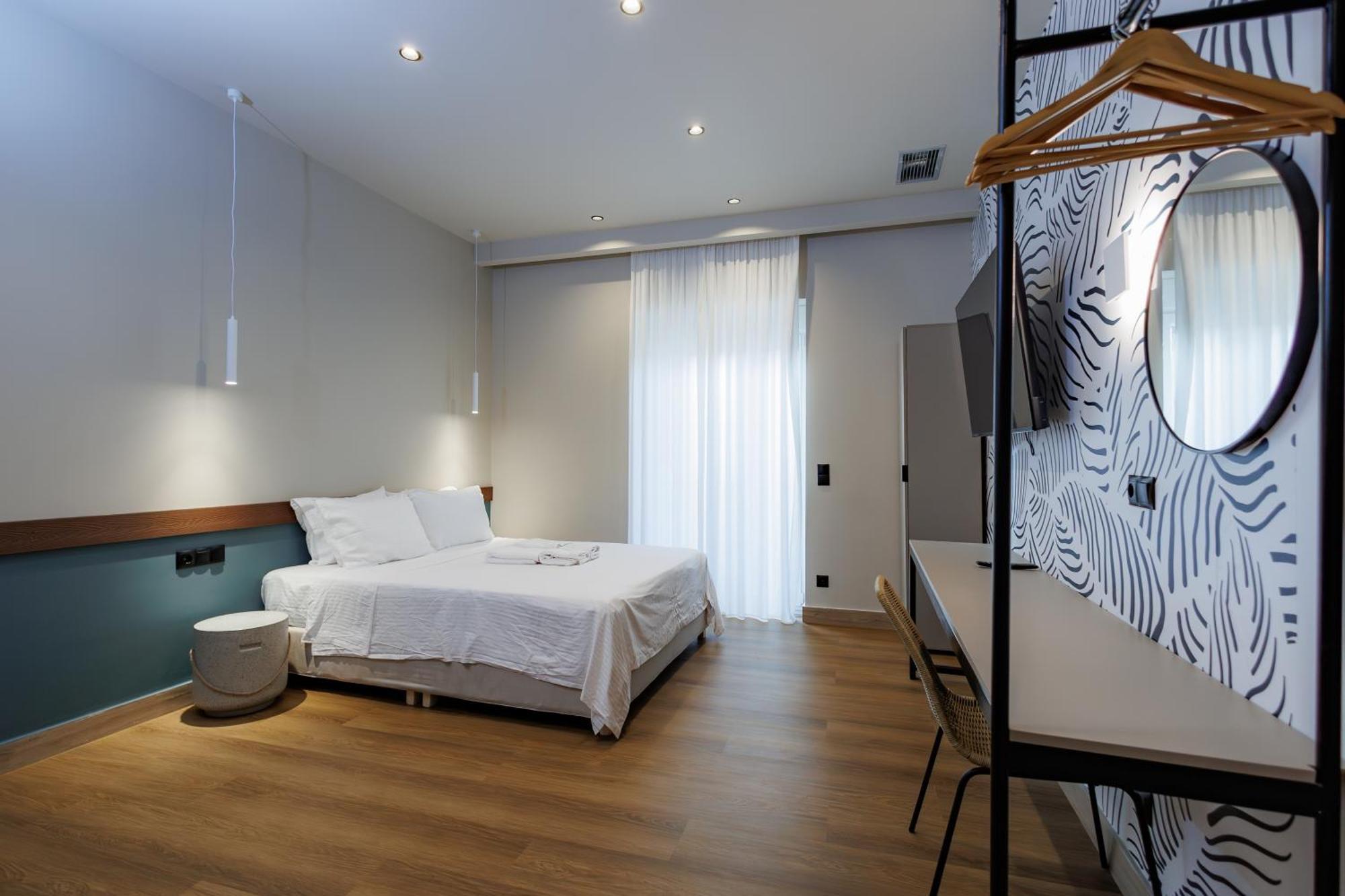 K2 Suites Kalamáta Buitenkant foto